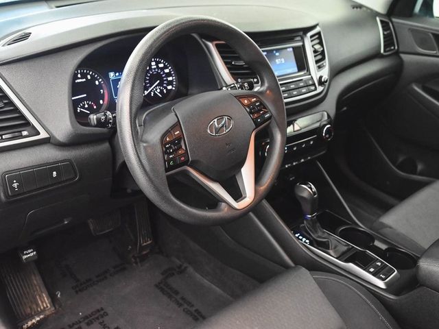 2017 Hyundai Tucson SE - 22955451 - 12