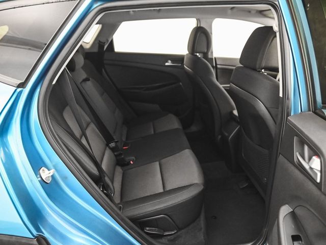 2017 Hyundai Tucson SE - 22955451 - 25