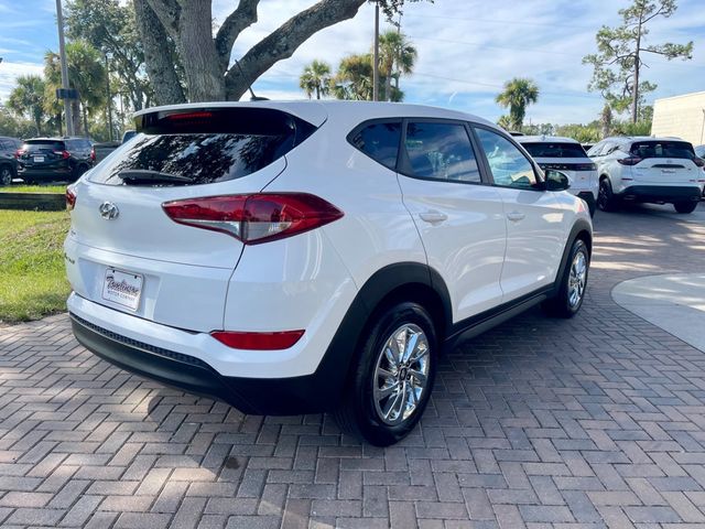 2017 Hyundai Tucson SE - 22912882 - 5