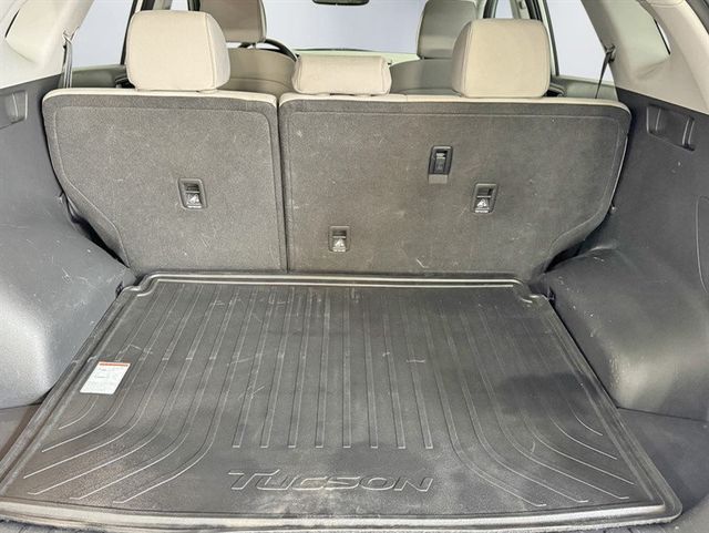 2017 Hyundai Tucson SE AWD - 23008375 - 20