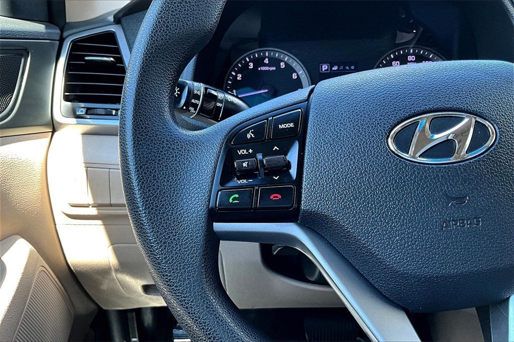 2017 Hyundai Tucson SE photo 20