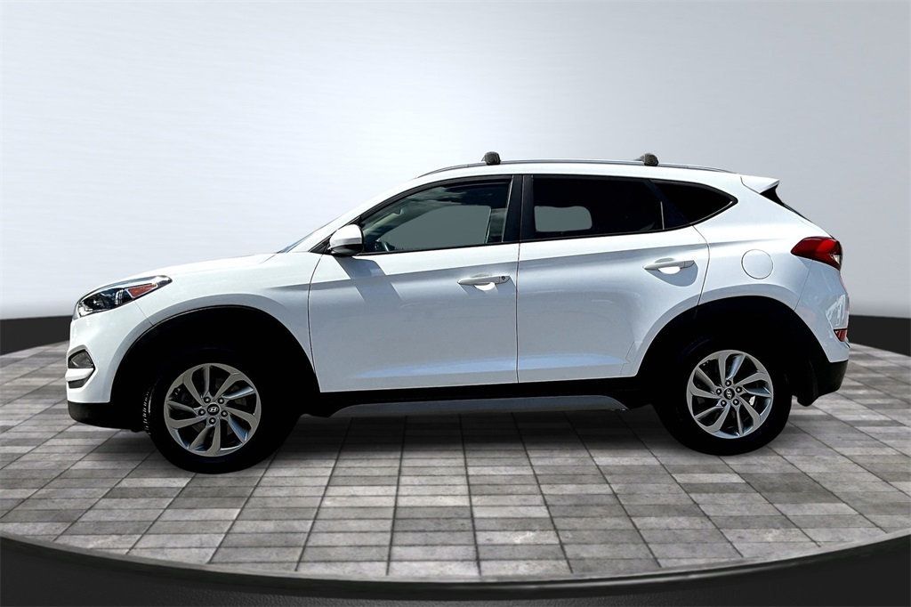 2017 Hyundai Tucson SE photo 4