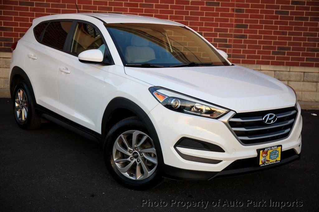 2017 Hyundai Tucson SE photo 10
