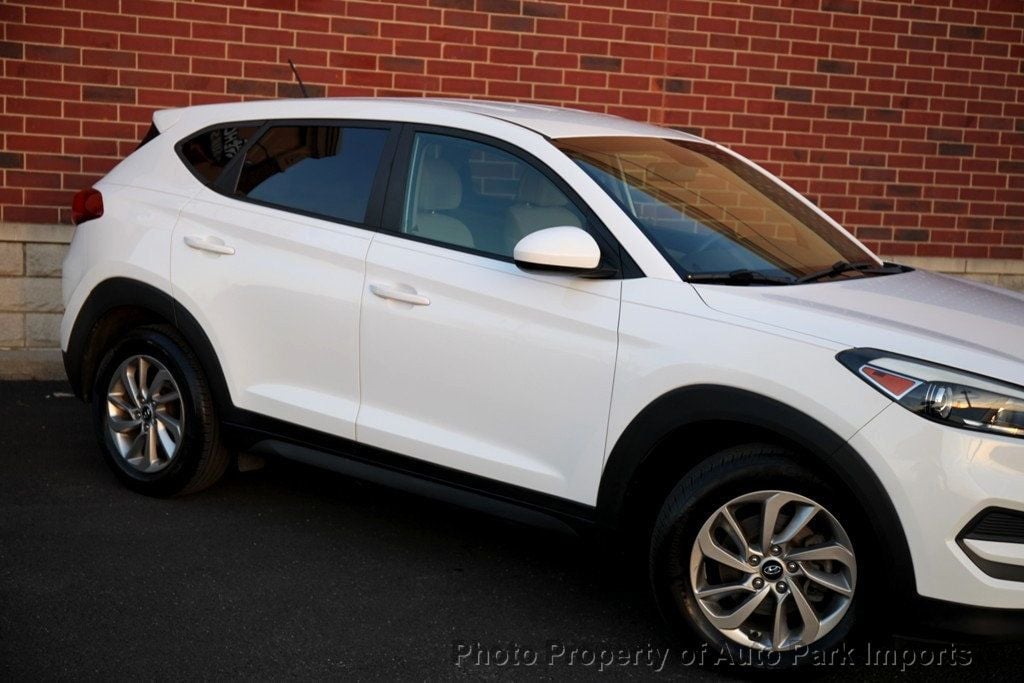 2017 Hyundai Tucson SE photo 11
