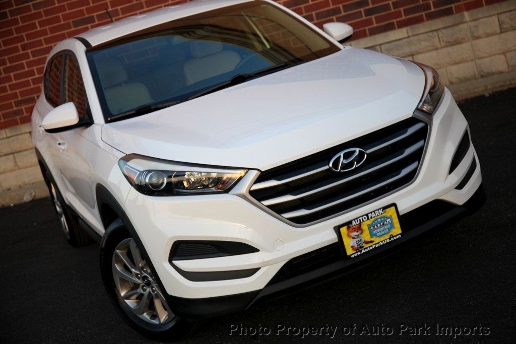2017 Hyundai Tucson SE photo 13