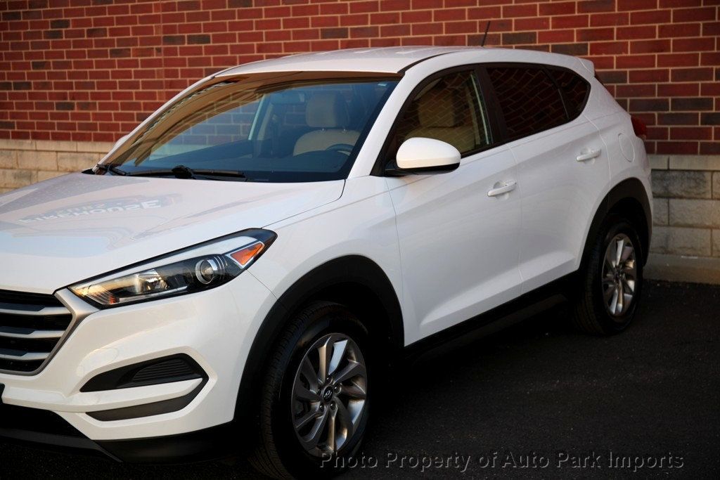 2017 Hyundai Tucson SE photo 23