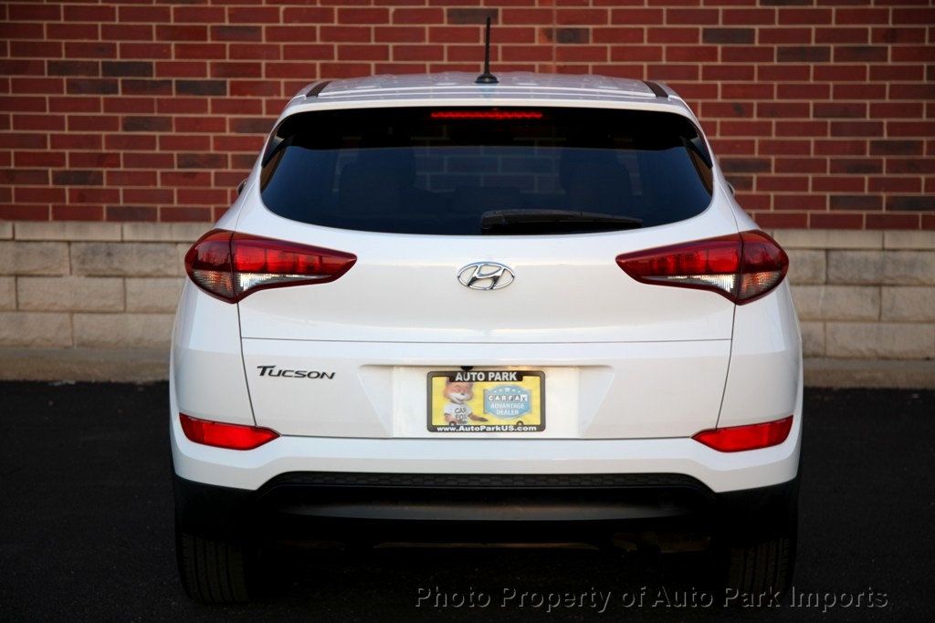 2017 Hyundai Tucson SE photo 24