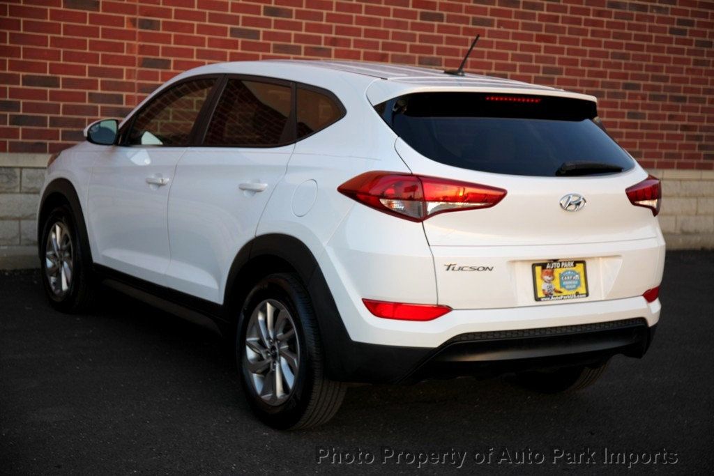 2017 Hyundai Tucson SE photo 25