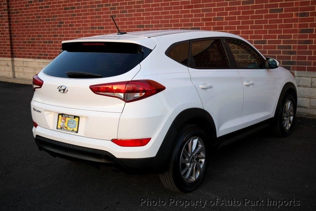 2017 Hyundai Tucson SE photo 28