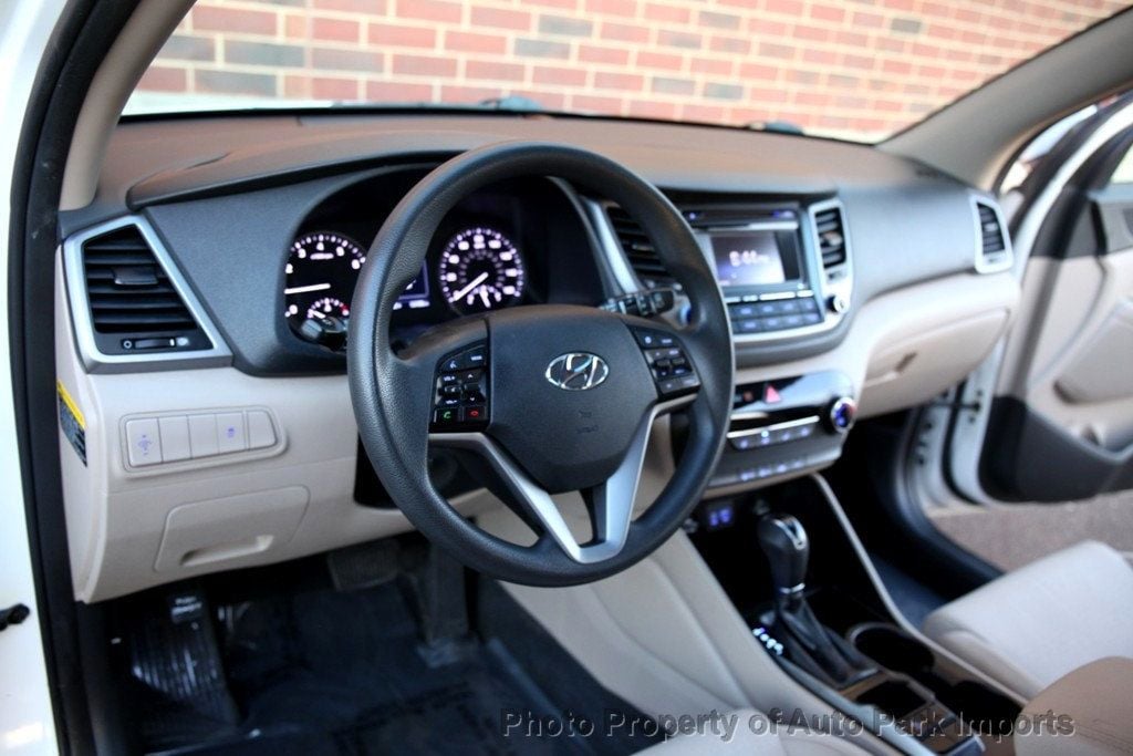 2017 Hyundai Tucson SE photo 31