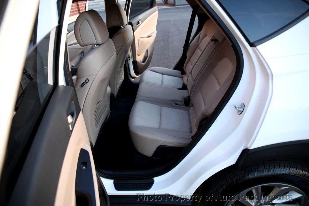 2017 Hyundai Tucson SE photo 35