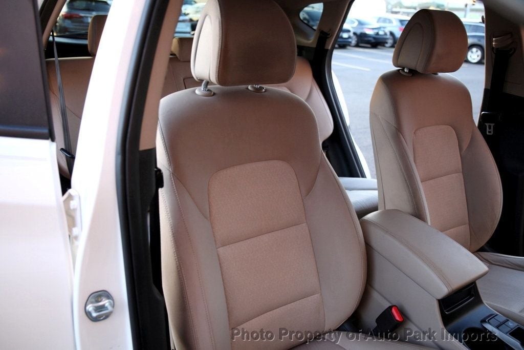 2017 Hyundai Tucson SE photo 38