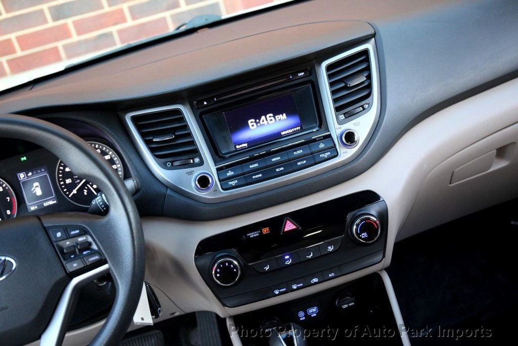 2017 Hyundai Tucson SE photo 42