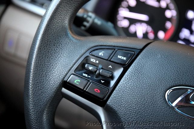 2017 Hyundai Tucson SE FWD - 22763898 - 49