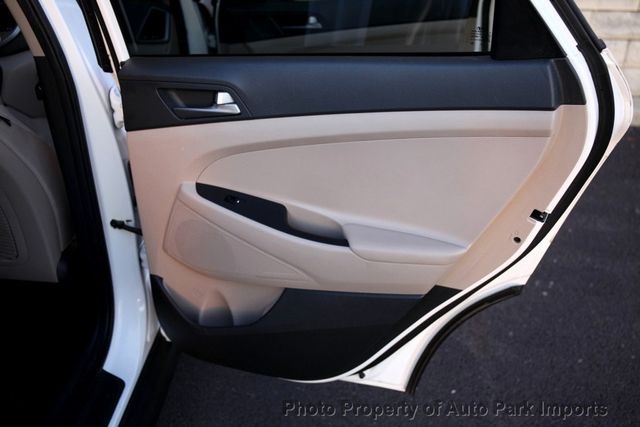 2017 Hyundai Tucson SE FWD - 22763898 - 54