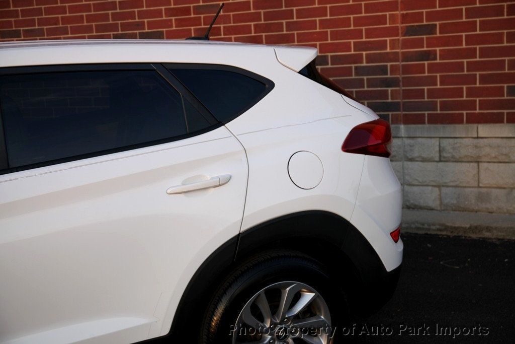 2017 Hyundai Tucson SE photo 6