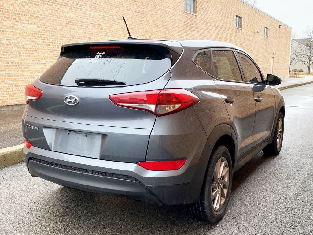 2017 Hyundai Tucson SE FWD - 22993138 - 2
