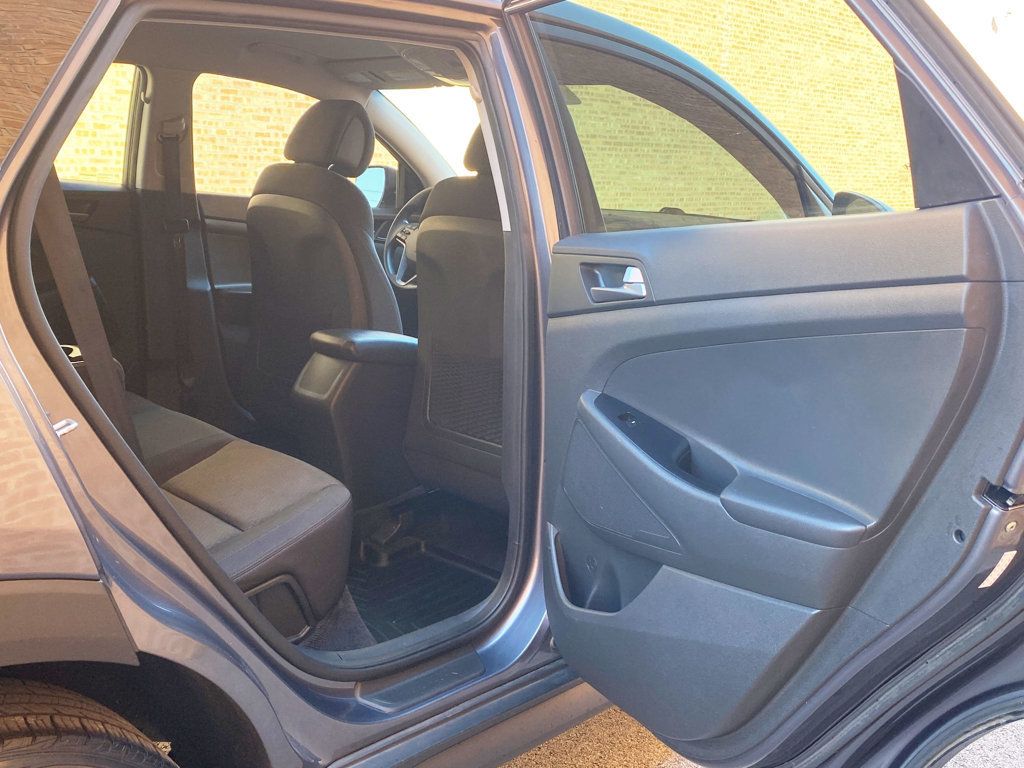 2017 Hyundai Tucson SE FWD - 22993138 - 39