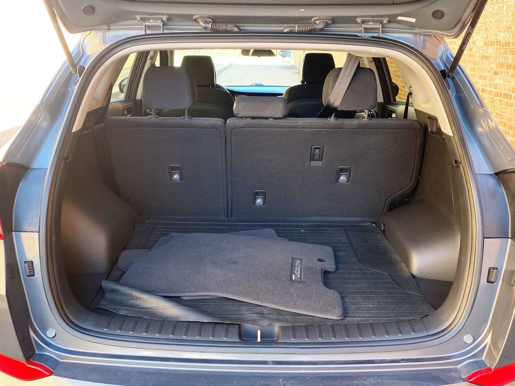 2017 Hyundai Tucson SE FWD - 22993138 - 46