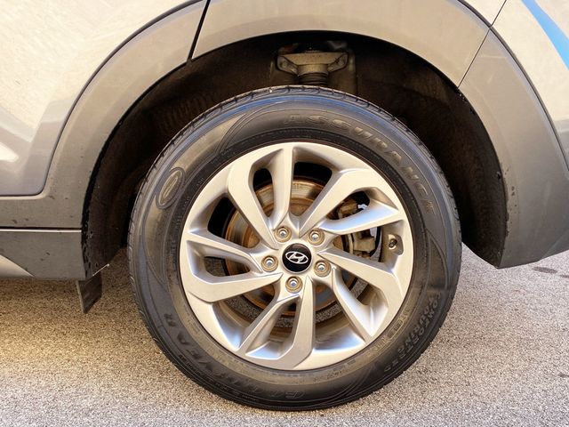 2017 Hyundai Tucson SE FWD - 22993138 - 51