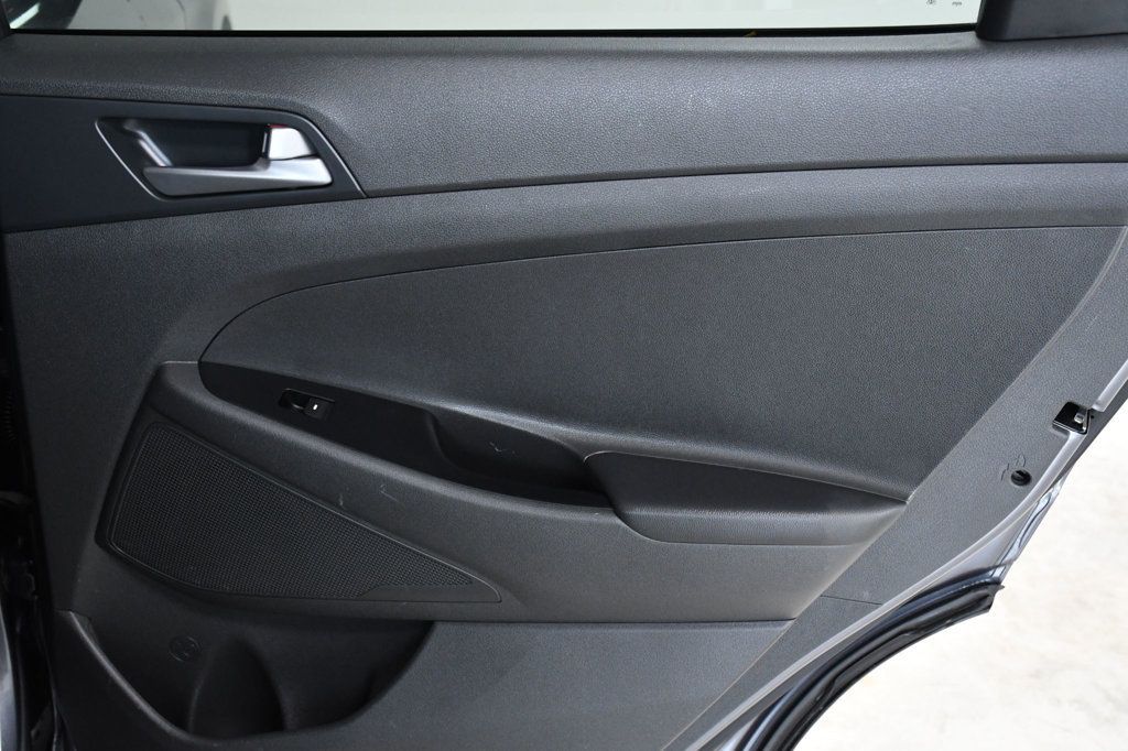 2017 Hyundai Tucson SE FWD - 23001534 - 14