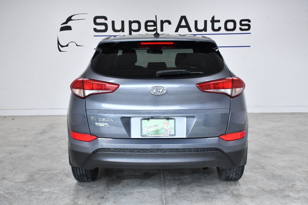 2017 Hyundai Tucson SE FWD - 23001534 - 4