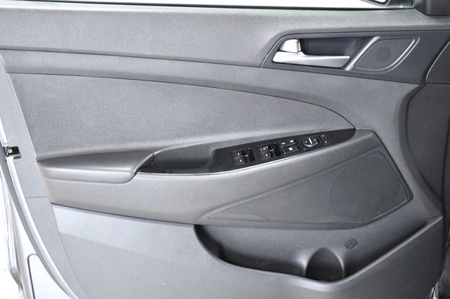 2017 Hyundai Tucson SE FWD - 23001534 - 8