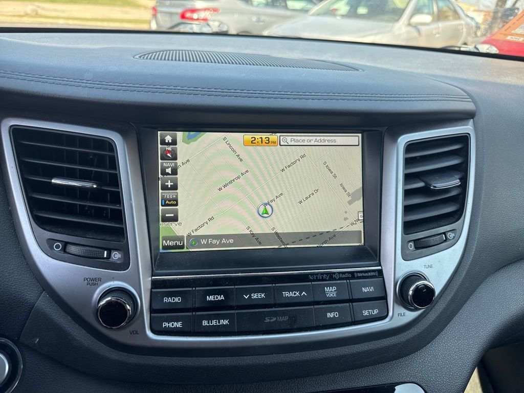 2017 Hyundai Tucson SE Plus AWD - 23005752 - 13