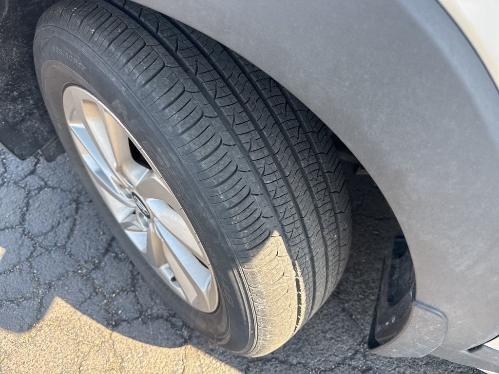 2017 Hyundai Tucson SE Plus AWD - 23005752 - 2