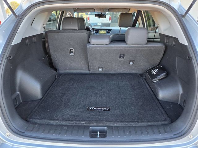 2017 Hyundai Tucson SE Plus FWD - 22979539 - 9