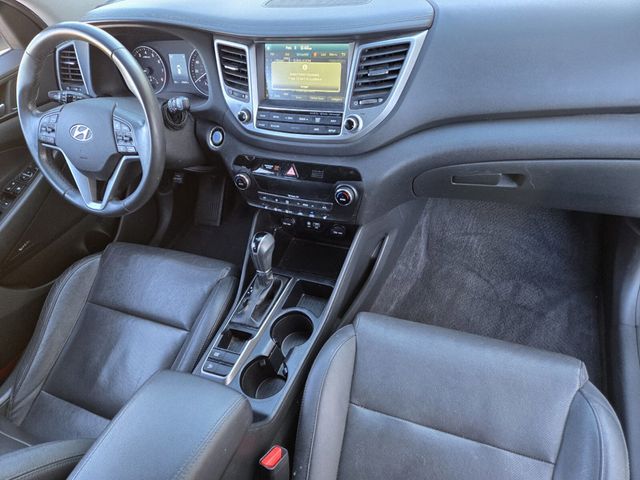 2017 Hyundai Tucson SE Plus FWD - 22979539 - 12