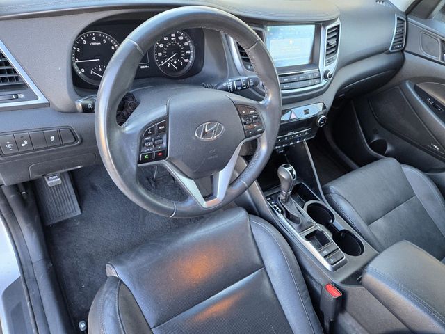 2017 Hyundai Tucson SE Plus FWD - 22979539 - 6
