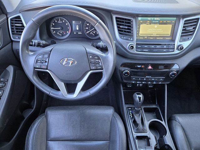 2017 Hyundai Tucson SE Plus FWD - 22979539 - 8