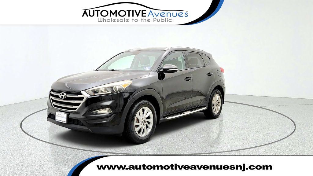 2017 Hyundai Tucson SE Plus FWD - 23086748 | Video 1