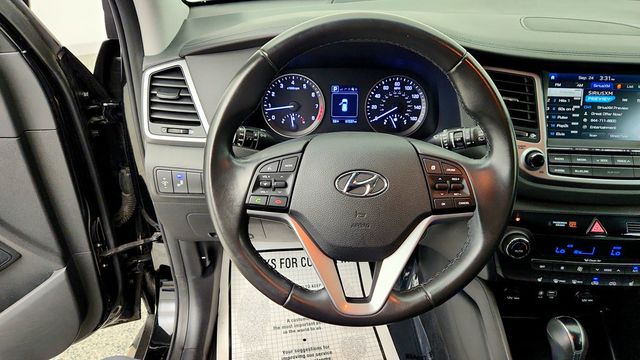 2017 Hyundai Tucson SE Plus FWD - 23086748 - 12