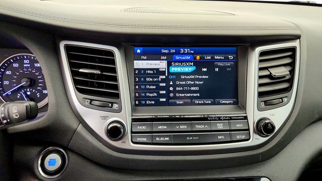 2017 Hyundai Tucson SE Plus FWD - 23086748 - 16