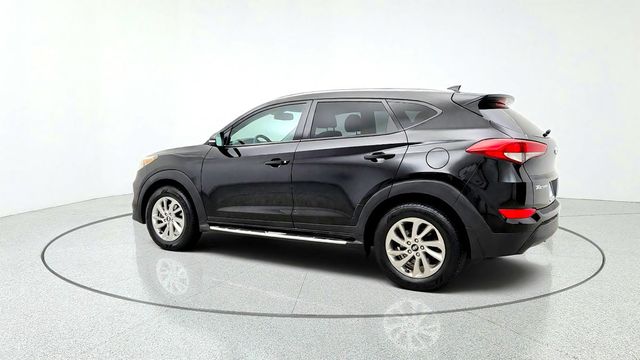 2017 Hyundai Tucson SE Plus FWD - 23086748 - 6