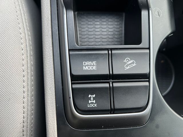 2017 Hyundai Tucson Sport AWD - 22987029 - 25