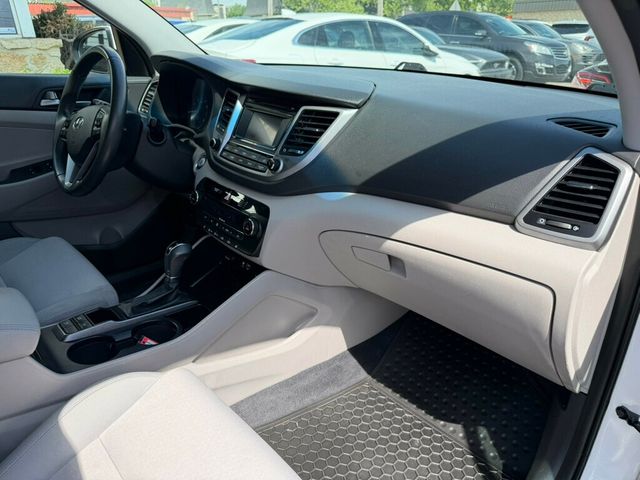 2017 Hyundai Tucson Sport FWD - 23020178 - 17