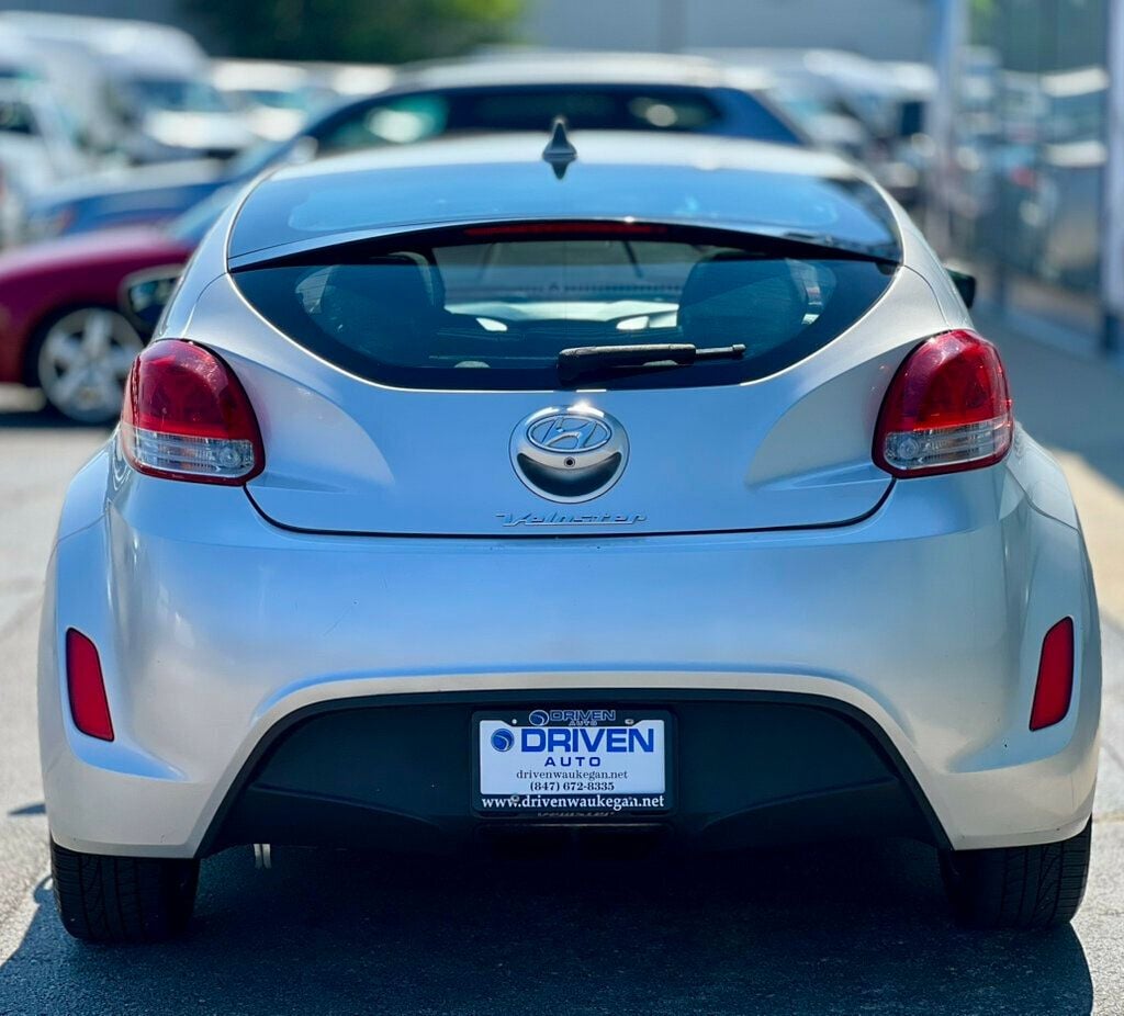 2017 Hyundai Veloster Value Edition Dual Clutch - 22892627 - 23