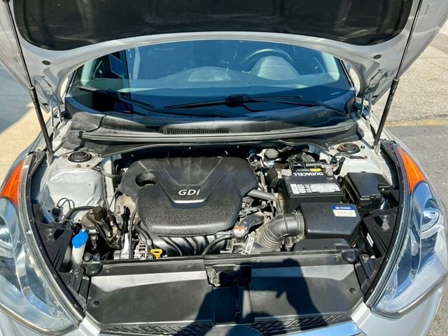 2017 Hyundai Veloster Value Edition Dual Clutch - 22892627 - 8