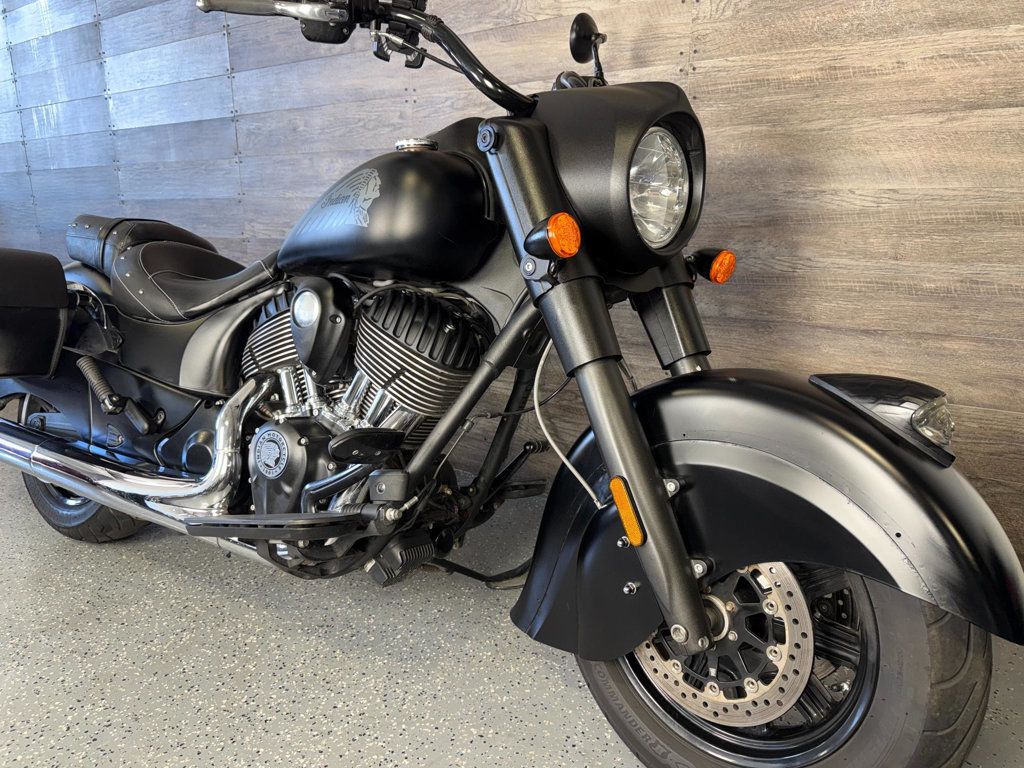 2017 Indian Chief Dark Horse SUPER CLEAN! - 22972623 | Video 2