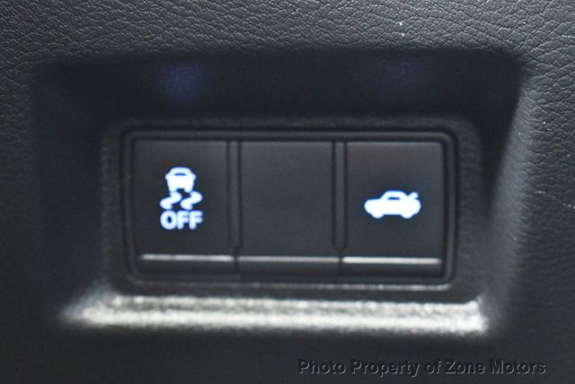 2017 INFINITI Q50 3.0t Premium AWD - 22503897 - 32