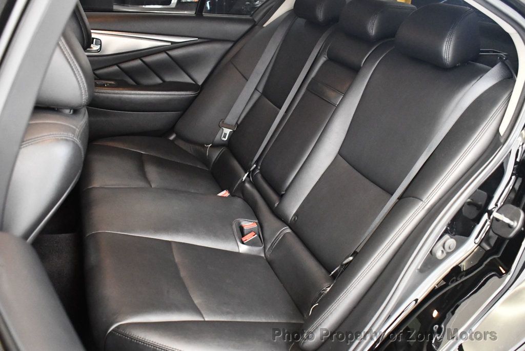2017 Infiniti Q50 3.0t Premium AWD photo 18