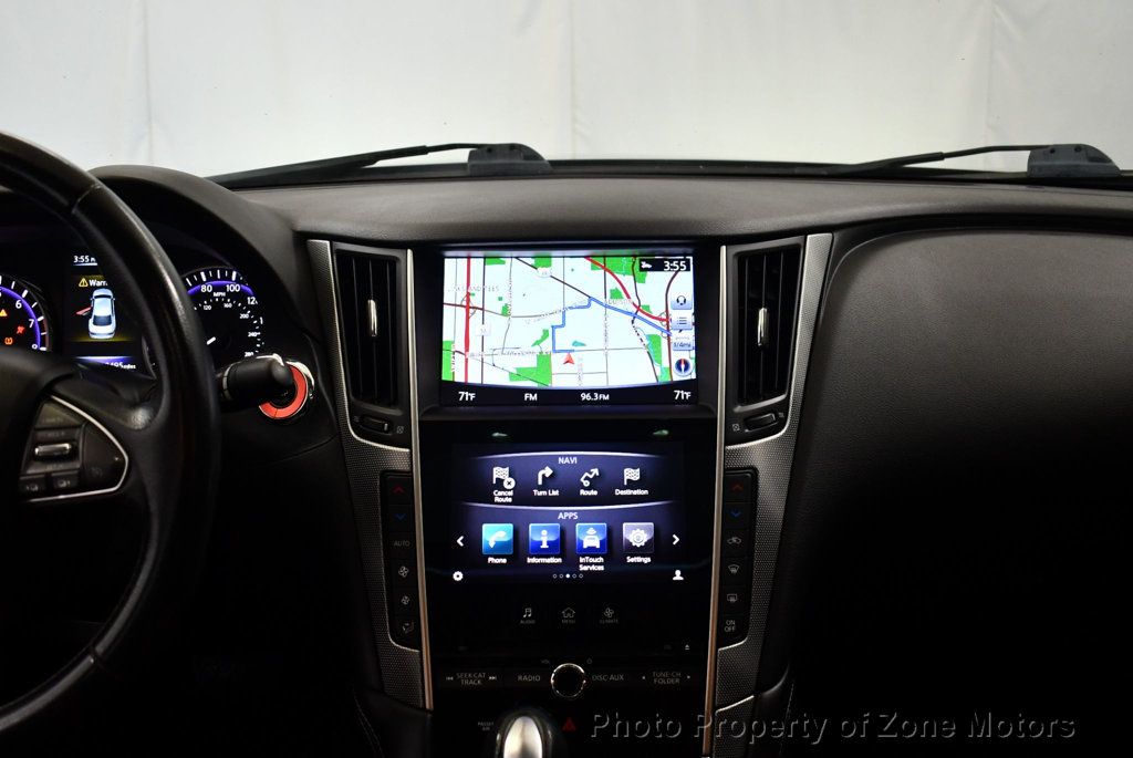 2017 Infiniti Q50 3.0t Premium AWD photo 21