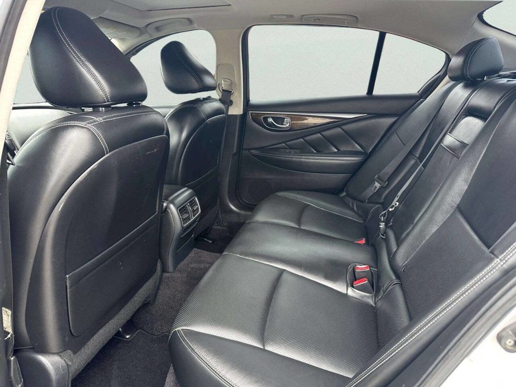 2017 INFINITI Q50 3.0t Premium AWD - 23020841 - 11