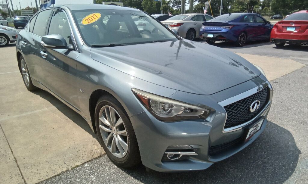 2017 Infiniti Q50 3.0t Premium photo 5