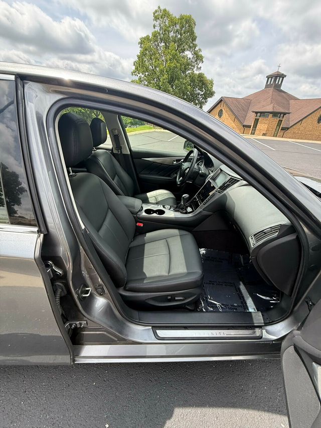 2017 INFINITI Q50 3.0t Signature Edition AWD - 22924790 - 15