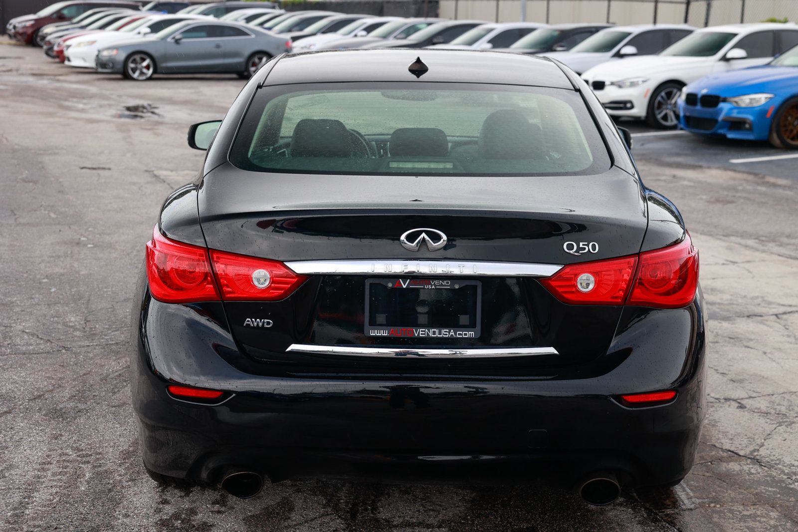 2017 Infiniti Q50 3.0t Signature Edition AWD photo 9