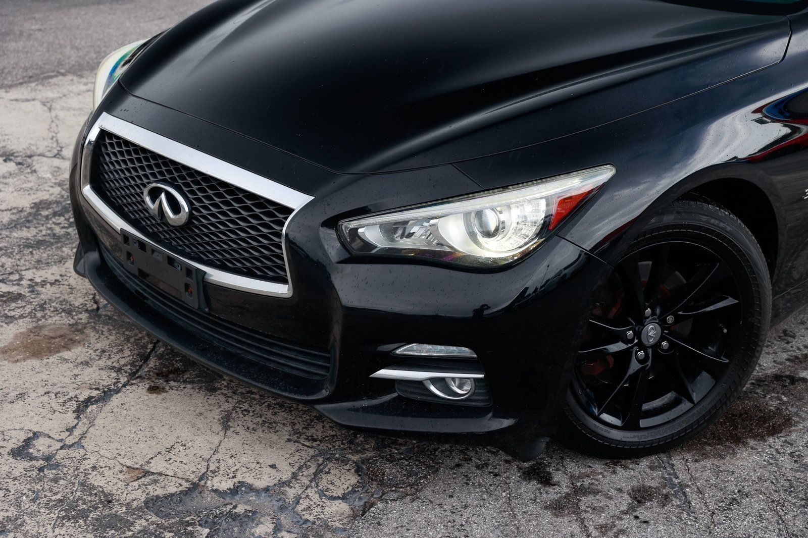 2017 Infiniti Q50 3.0t Signature Edition AWD photo 28